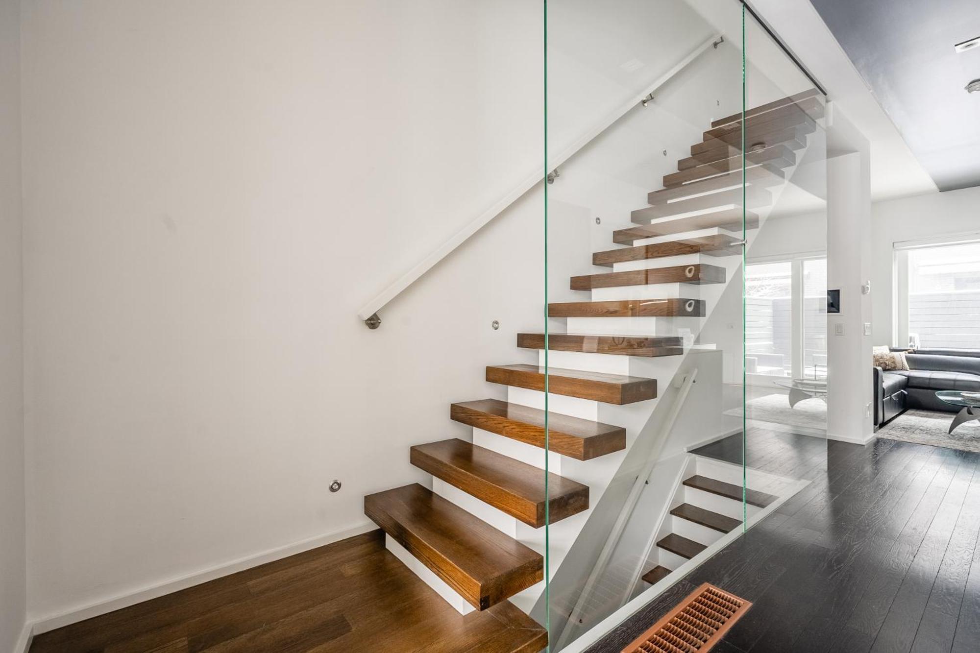 Fancy Downtown House With Hot Tub & Bbq By Globalstay Toronto Extérieur photo