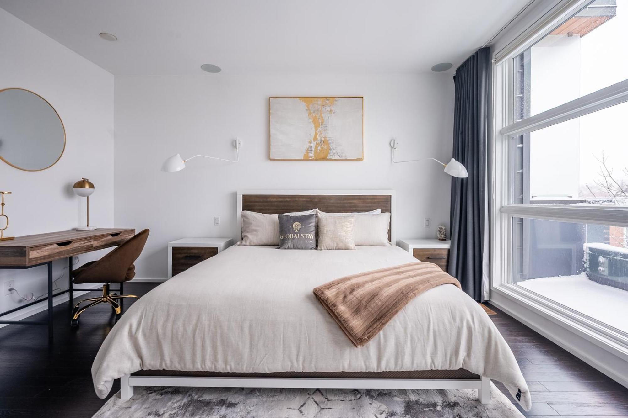 Fancy Downtown House With Hot Tub & Bbq By Globalstay Toronto Extérieur photo